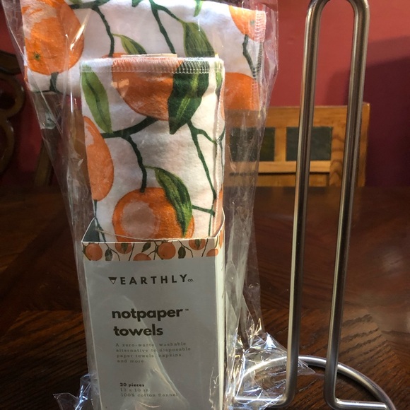2 piece Set /Earth 🍊Orange Notpaper cloth Towels & stainless steel holder. - Picture 1 of 13